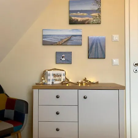 Holiday home Reetvilla Strelablick