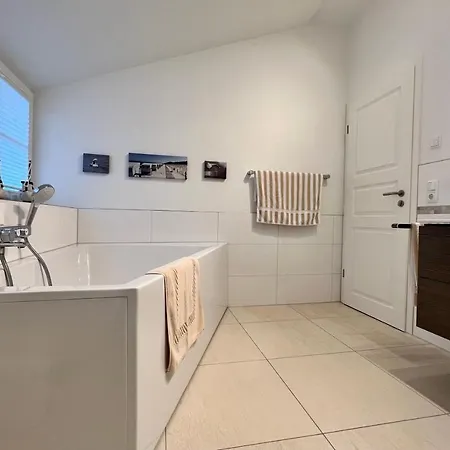 Holiday home Reetvilla Strelablick Kramerhof
